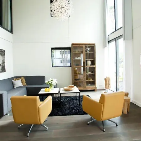 בית נופש Sleeps 8 Wifi T646299 Diermen